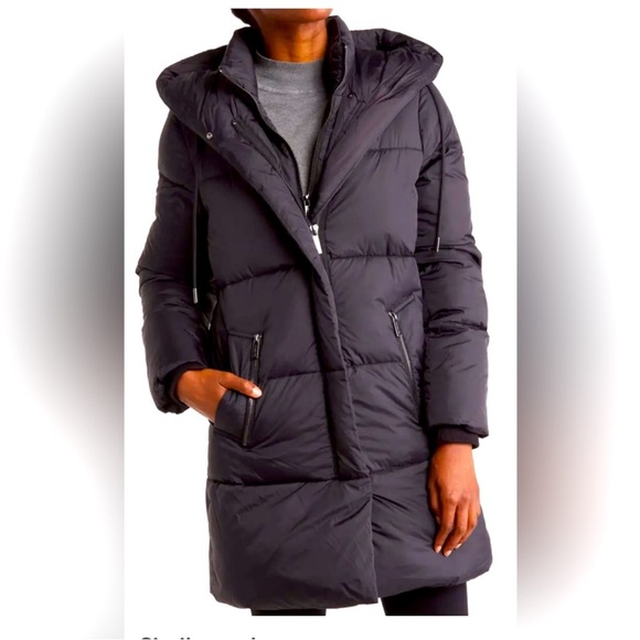 BRAND NEW, a Michael Kors heavy puffer coat, size XS, midnight blue - Picture 2 of 8